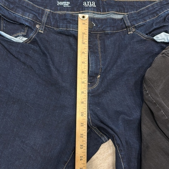 A.N.A lot sz 24W drk blue, blck skinny jeans,1 (time and true)blue shorts EUC - Picture 7 of 12